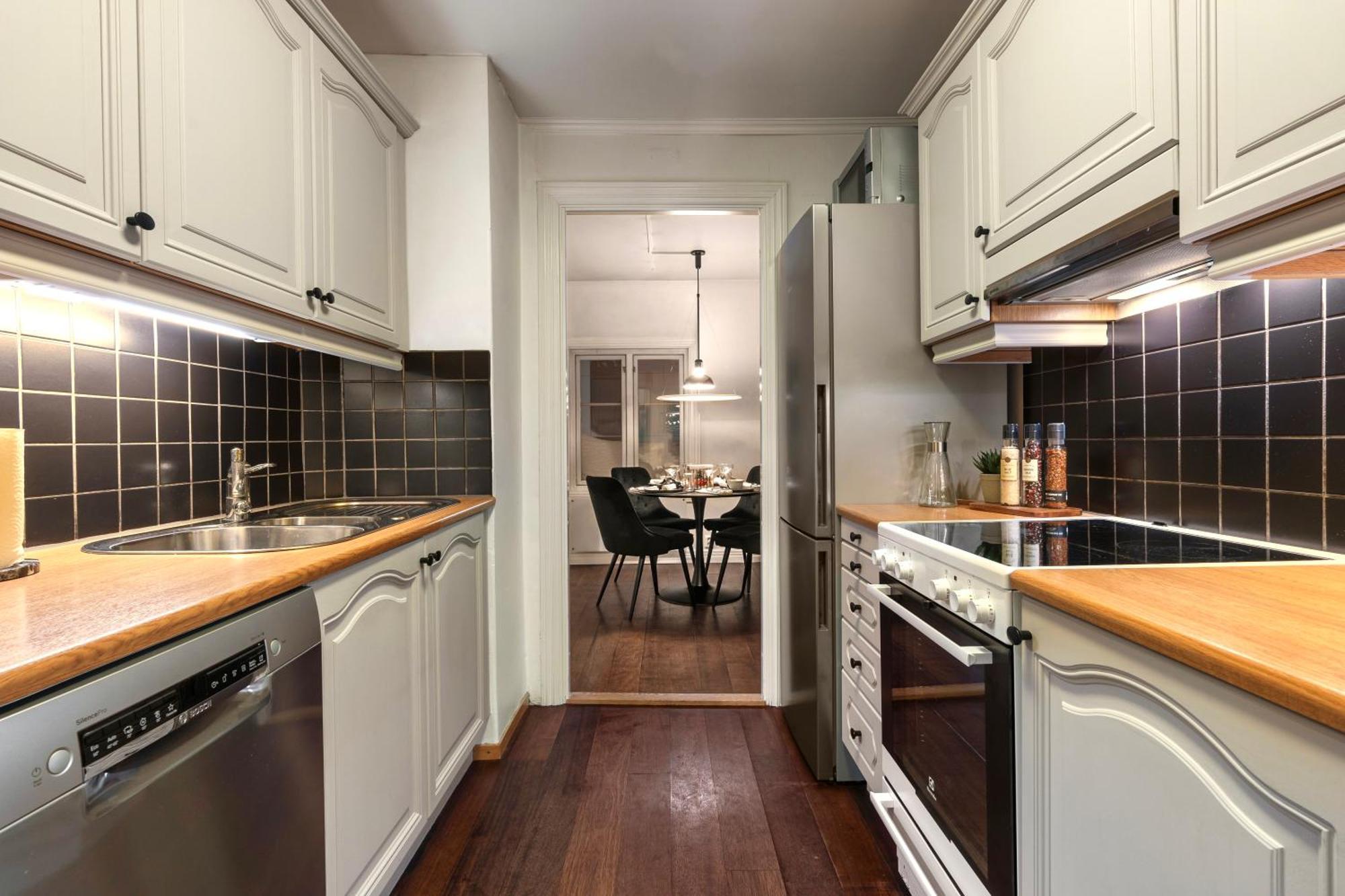 Elegant Apartment Center Of Тромсё Экстерьер фото